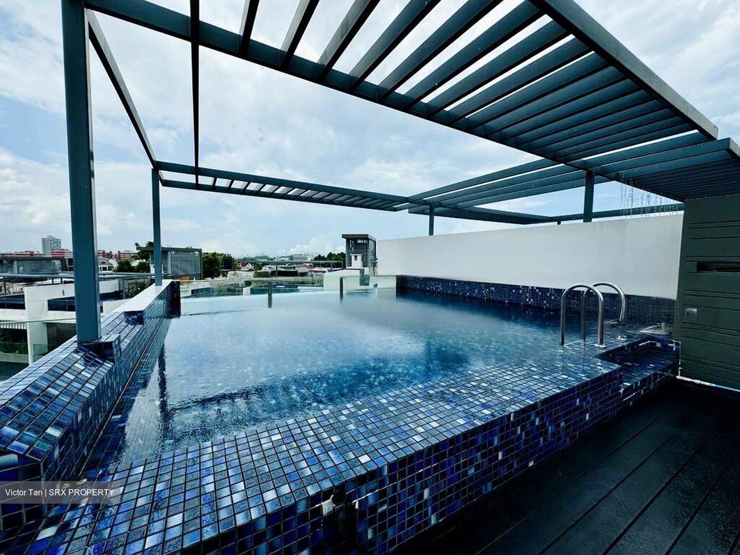 The Beverly (D21), Apartment #453597511